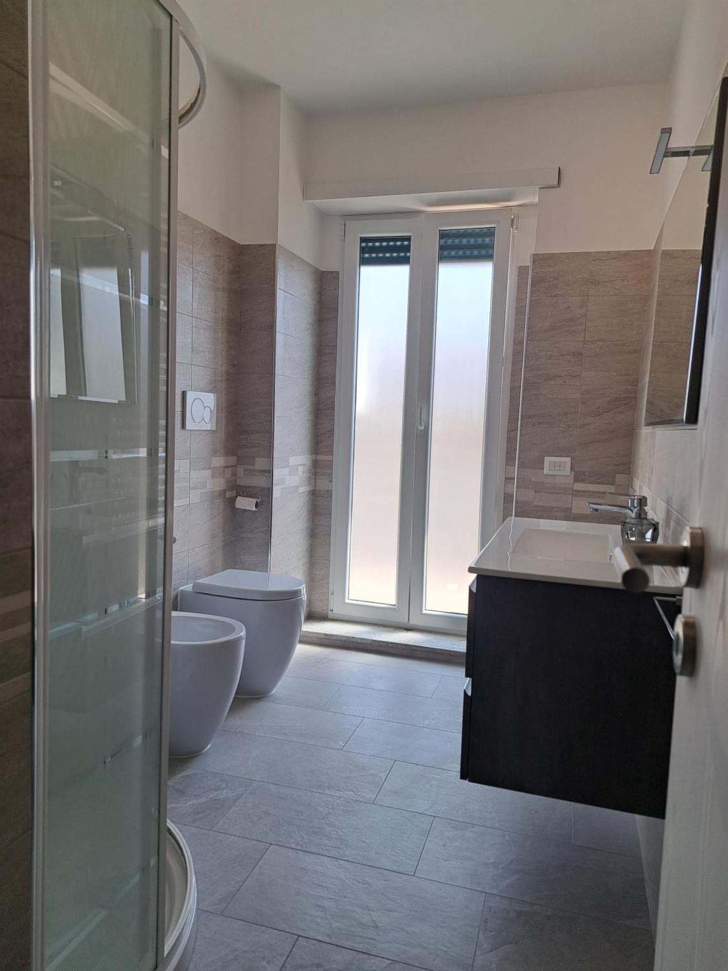 Le Tue Vacanze A -2 Bathrooms Near Trastevere Rome
